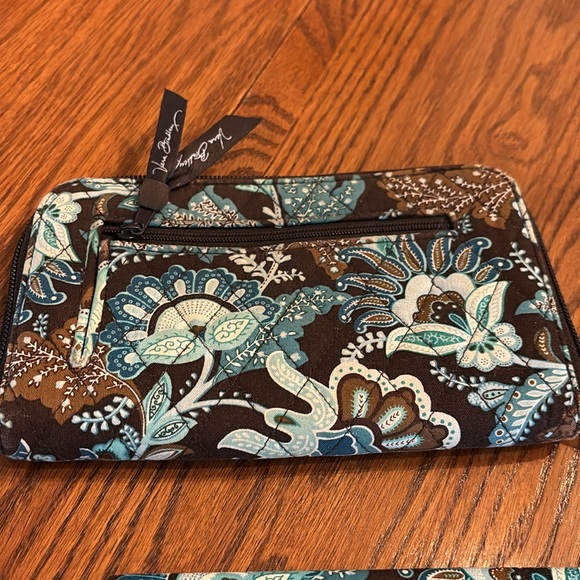 Vera Bradley Wallet - Picture 2 of 4